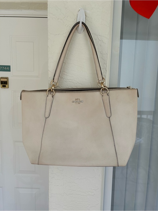 Coach Handbags - Coach Large Cream Leather Tote with Gold Hardware and Double Straps